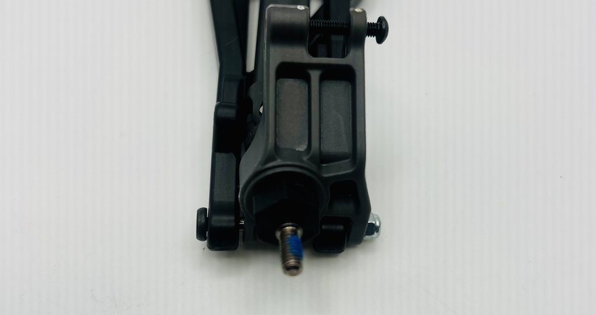 ST9142 Rear.jpeg
